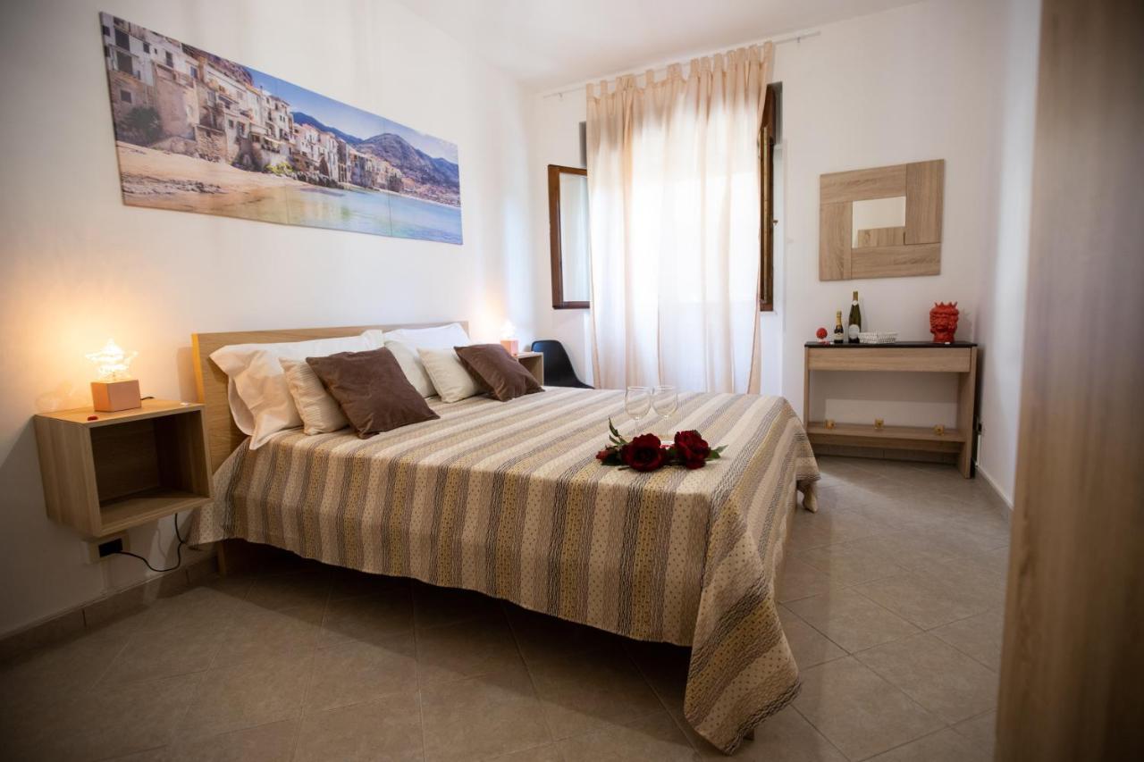 La Casa Di Nana' Locazione Turistica Apartment ปาแลร์โม ภายนอก รูปภาพ