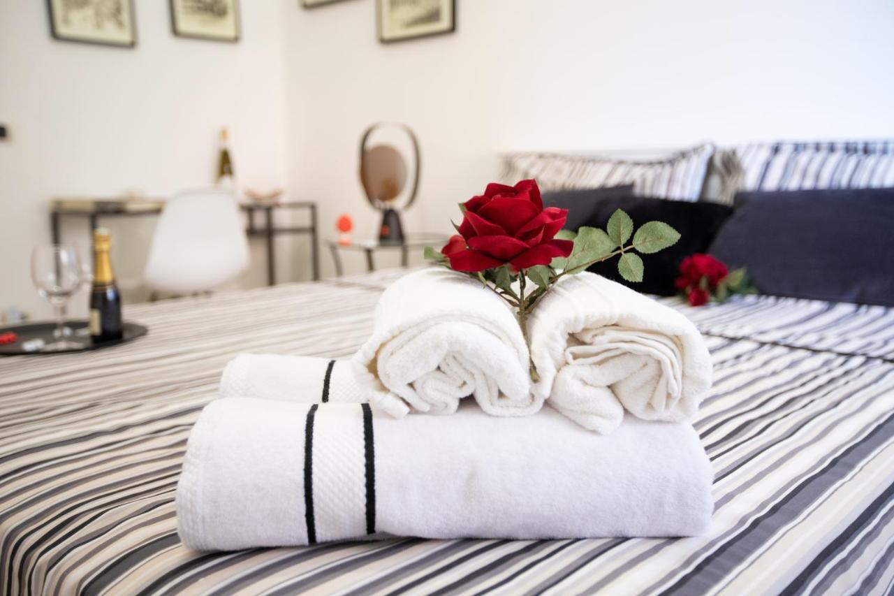 La Casa Di Nana' Locazione Turistica Apartment ปาแลร์โม ภายนอก รูปภาพ